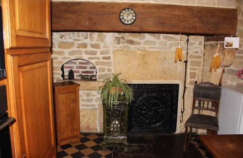 Puilly-et-Charbeaux House | 170 m² Gîte ∙ 4 bedrooms ∙ 8 guests
