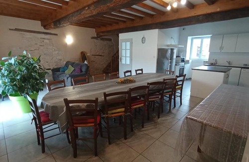 Saint-Benigne House | 174 m² Gîte ∙ 5 bedrooms ∙ 14 guests