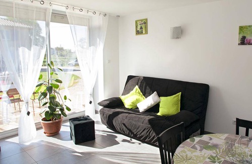 Saint-Benigne House | 174 m² Gîte ∙ 5 bedrooms ∙ 14 guests
