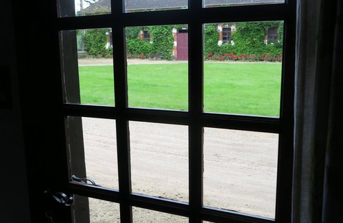 Beaulon House | 18th century farmhouse, in the countryside, sleeps 10, private pool,