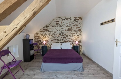 Pouligny-Notre-Dame Cottage | 190 m² Cabin ∙ 4 bedrooms ∙ 12 guests