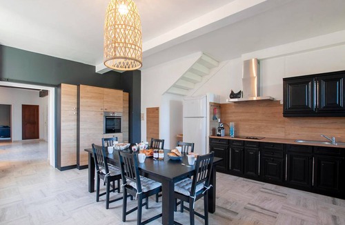 Sergy House | 190 m² House ∙ 5 bedrooms ∙ 10 guests
