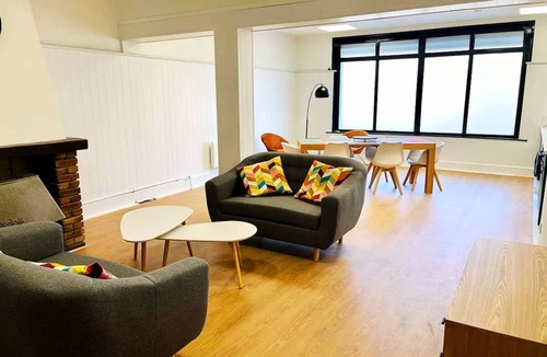 Anzin House | 190 m² House ∙ 6 bedrooms ∙ 12 guests