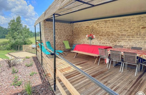 Saint-Benigne House | 195 m² Gîte ∙ 5 bedrooms ∙ 15 guests