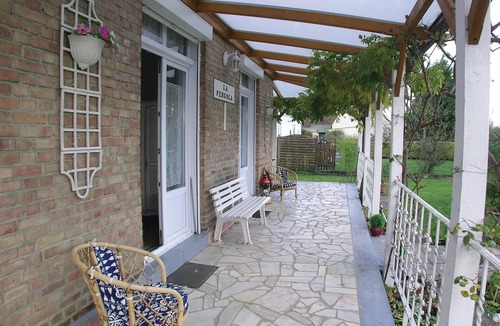 Houlle House | 2 bedroom amazing home in Houlle