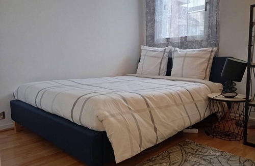 Center Apartment | 2 Bedroom Apartment in Ã‰vry-Courcouronnes