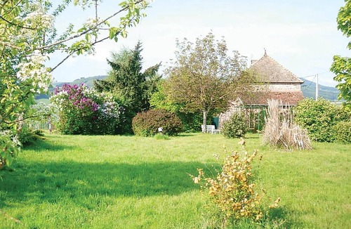 Dompierre-les-Ormes House | 2 bedroom nice home in Trambly