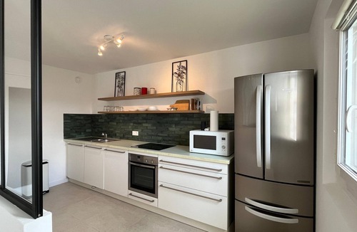 Elbeuf Apartment | 2 chic and spacious bedrooms in a 99m2 apartment