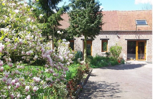 Arras Cottage | 2 gîtes groupable from 4 to 15 pers for 2- 4 -6 to 32 pers 15km from ARRAS