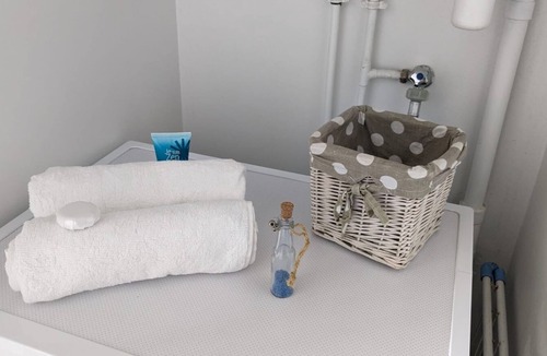 Saint-Louis Apartment | 2 Pièces Paisible Avec vue Dégagée sur Versailles à 10 Minutes à Pied du Château