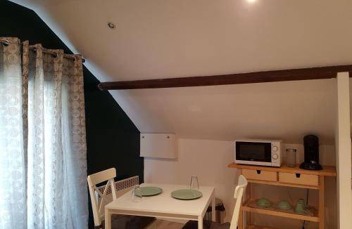 Palaiseau Apartment | 20 m² Apartment ∙ 2 guests