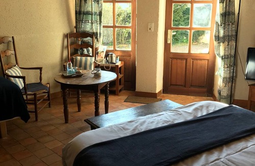 Solesmes Bed & Breakfast | 20 m² Bed and breakfast ∙ 1 bedroom ∙ 4 guests