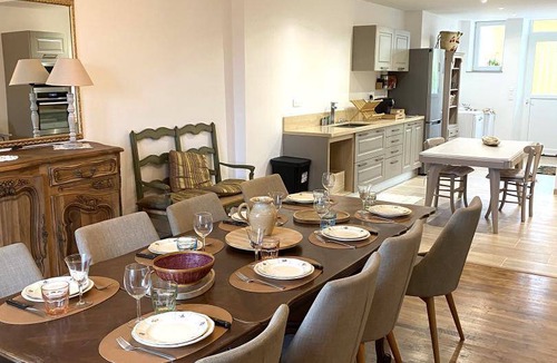 Ecordal House | 200 m² Gîte ∙ 4 bedrooms ∙ 9 guests