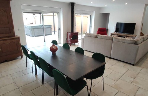 Villers-sur-Bar House | 200 m² Gîte ∙ 3 bedrooms ∙ 8 guests