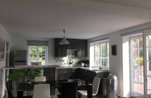 Le Touquet-Paris-Plage House | 200m from the golf course and 3km from the beach, garden and indoor swimming poolAugust promotion