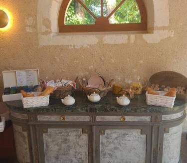 Saint-Ouen Bed & Breakfast | 21 m² Bed and breakfast ∙ 2 guests