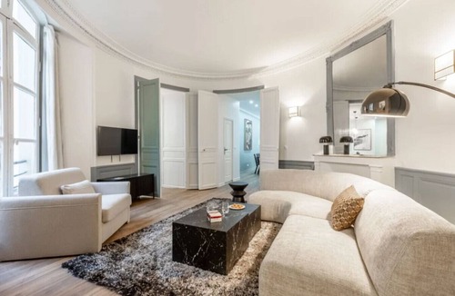 Vivienne Apartment | 21.#Opera#Louvre#Paris02#2bedrooms#AC