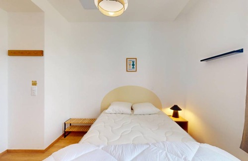 Cergy Resort | 2120 m² Private room ∙ 1 bedroom ∙ 2 guests