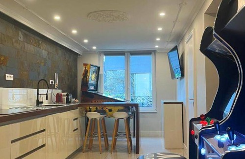 Lille Centre Ville Apartment | 220 m² Serviced apartment ∙ 3 bedrooms ∙ 127 guests
