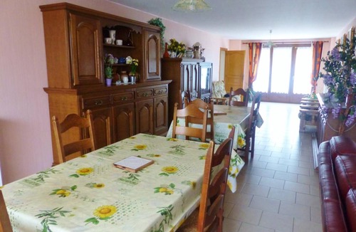 Rocroi House | 225 m² Gîte ∙ 6 bedrooms ∙ 12 guests
