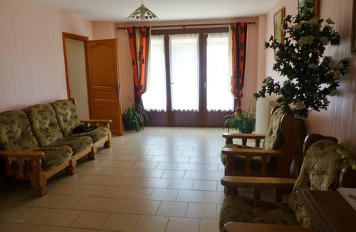 Rocroi House | 225 m² Gîte ∙ 6 bedrooms ∙ 12 guests