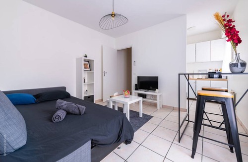 Enghien-les-Bains Apartment | 24 m² Apartment ∙ 2 guests