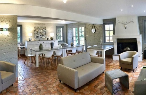 Estaires Cottage | 243 m² Cabin ∙ 6 bedrooms ∙ 14 guests