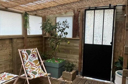 Villeneuve-le-Roi Apartment | 25 m² Apartment ∙ 1 bedroom ∙ 2 guests