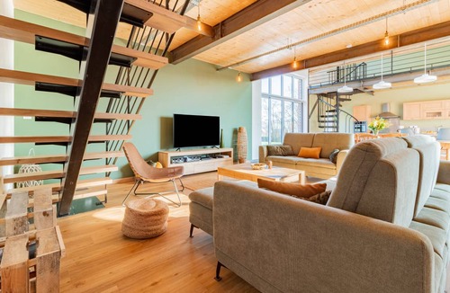 Sommeron House | 250 m² House ∙ 4 bedrooms ∙ 11 guests