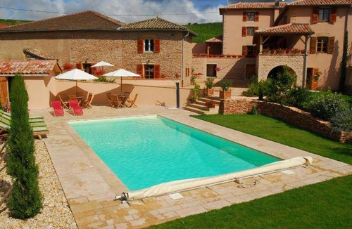 Vergisson Resort | 250 m² Resort ∙ 5 bedrooms ∙ 10 guests