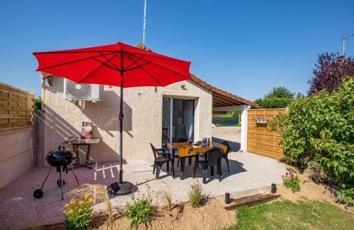 Saint-Illiers-la-Ville House | 26 m² House ∙ 2 guests