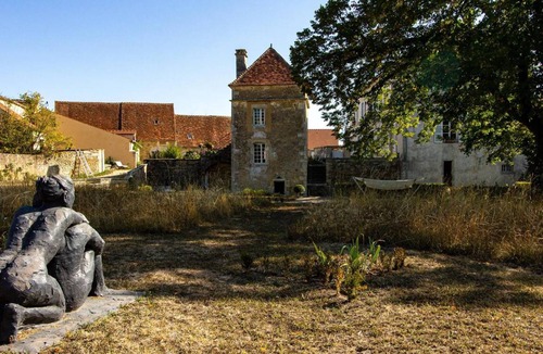 Moutiers-Saint-Jean Bed & Breakfast | 26 m² Bed and breakfast ∙ 1 bedroom ∙ 3 guests