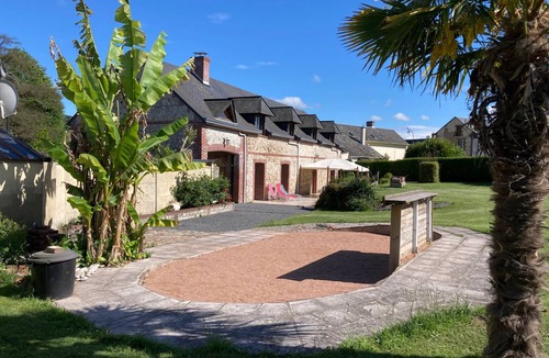 Ganzeville House | 265 m² House ∙ 5 bedrooms ∙ 12 guests