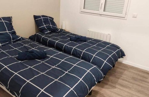 Saint-Etienne-du-Rouvray Apartment | 27 m² Apartment ∙ 1 bedroom ∙ 2 guests