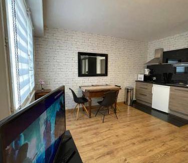 Neudorf Est Apartment | 27 m² Apartment ∙ 1 bedroom ∙ 2 guests