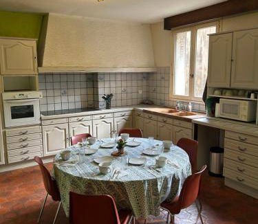 Soissons Apartment | 270 m² Apartment ∙ 6 bedrooms ∙ 12 guests
