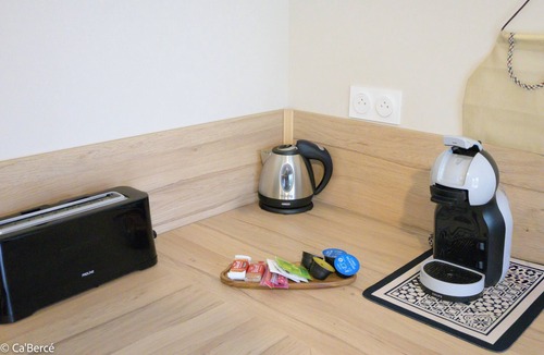 Thoire-sur-Dinan House | 3 * bed and breakfast, 30 minutes from Le Mans circuit