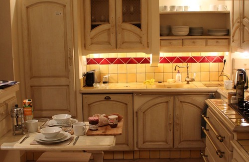 Carcassonne Villa | 3 bed House with own pool within walking distance of Carcassonne City Centre.