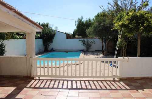Carcassonne Villa | 3 bed House with own pool within walking distance of Carcassonne City Centre.
