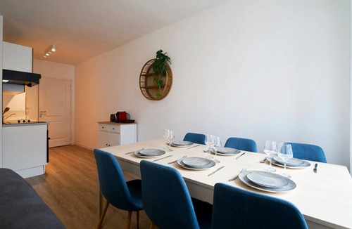 Tourcoing Apartment | 3-bedroom 3 bathrooms, renovated in 2023.