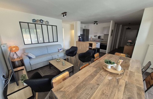 Cucq Apartment | 3-bedroom apartment in Stella-plage with parking and pets allowed