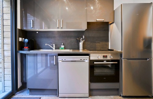 Tourcoing House | 3 bedroom house with courtyard, near metro