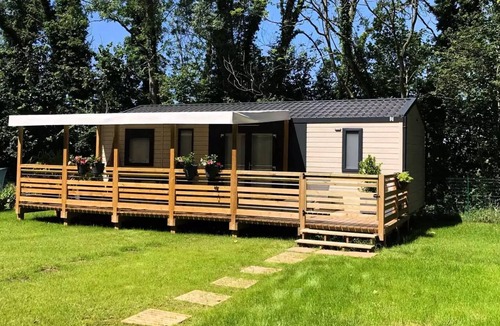 La Calotterie House | 3-bedroom lodge with dishwasher sleeps 6