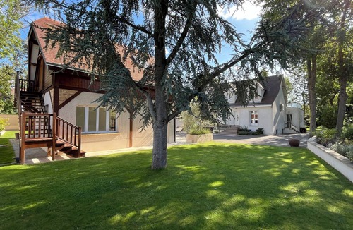Vert-le-Grand Apartment | 3*-rated studio in an atypical outbuilding