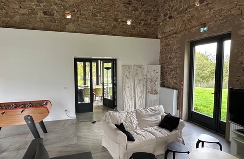Saint-Germain-des-Champs Cottage | 300 m² Cabin ∙ 5 bedrooms ∙ 12 guests