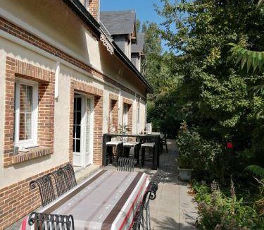 Bec-de-Mortagne Bed & Breakfast | 30 m² Bed and breakfast ∙ 3 guests