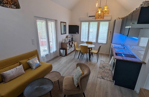 Montargis Cottage | 30 m² Cabin ∙ 1 bedroom ∙ 2 guests