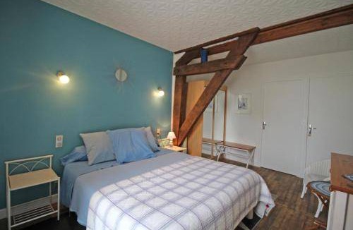 Bessines-sur-Gartempe Bed & Breakfast | 30 m² Bed and breakfast ∙ 4 guests