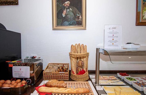 Cronenbourg Est Hotel | 30 m² Hotel ∙ 127 guests