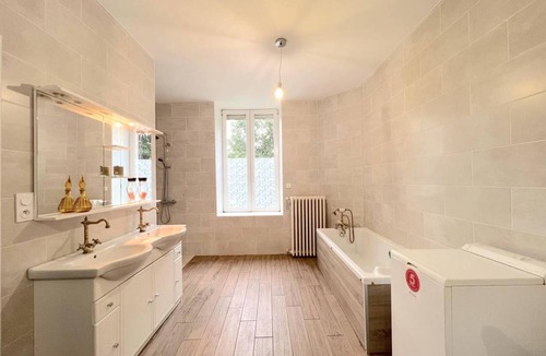 Saint-Menges House | 300 m² House ∙ 5 bedrooms ∙ 15 guests